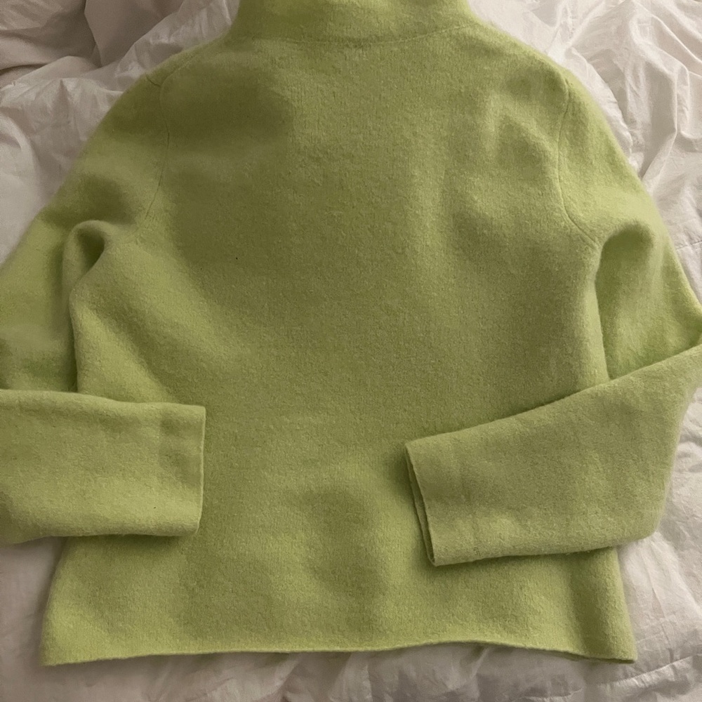 Margaret O'Leary Light Green Turtleneck Sweater